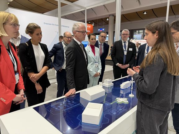 Besuch Mitch Davies, Deputy Minister aus Kanada am Stand